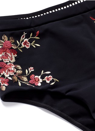 Detail View - Click To Enlarge - ZIMMERMANN - 'Sakura' floral embroidery high waist bikini bottoms