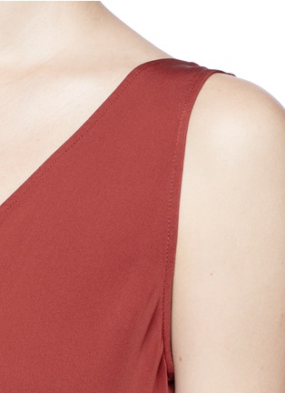 Detail View - Click To Enlarge - THEORY - 'Narcyz' V-neck silk shell top