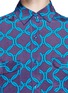 Detail View - Click To Enlarge - STELLA JEAN - 'Delfina' chain print silk shirt
