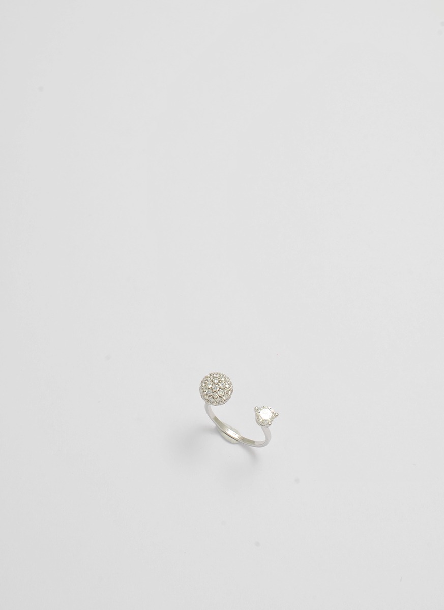 DELFINA DELETTREZ | mounted(dia ttl0.93ct18Kg) DotandSphere ring DELFINA  DELETTREZ | Women | Lane Crawford - Shop Designer Brands Online