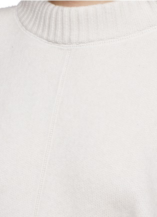 Detail View - Click To Enlarge - CHLOÉ - Oversized cashmere knit cape