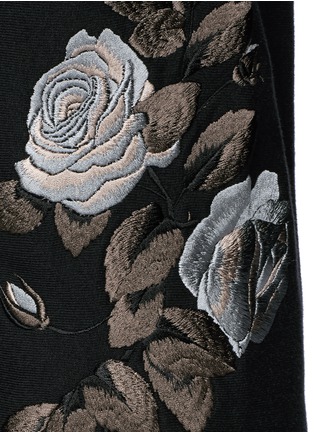 Detail View - Click To Enlarge - ALEXANDER MCQUEEN - Floral embroidery jogging pants