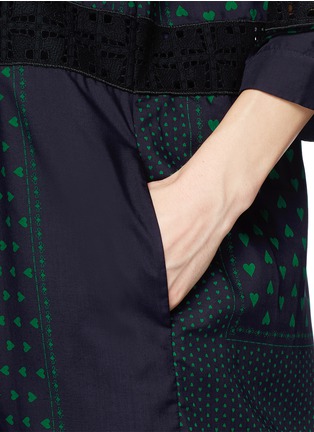 Detail View - Click To Enlarge - SACAI LUCK - Heart print panel eyelet insert dress