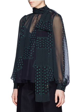 Front View - Click To Enlarge - SACAI LUCK - Sweater back heart print georgette blouse