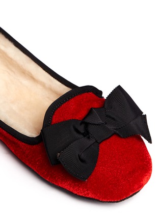 Detail View - Click To Enlarge - KATE SPADE - 'Sabine' ribbon velvet lamb fur slippers