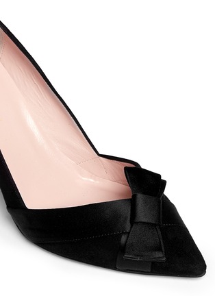 Detail View - Click To Enlarge - KATE SPADE - 'Perry' satin bow suede pumps