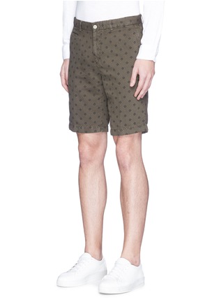 Front View - Click To Enlarge - ALTEA - Diamond print linen-cotton Bermuda shorts