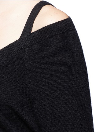 Detail View - Click To Enlarge - THEORY - Saline B' cold shoulder cashmere cardigan
