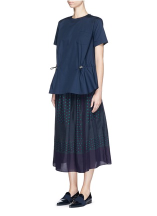 Figure View - Click To Enlarge - SACAI LUCK - Heart print inverted pleat midi skirt