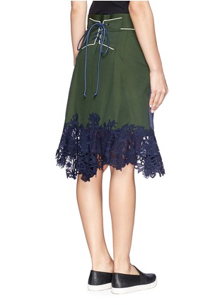 Back View - Click To Enlarge - SACAI - Lace hem twill wrap skirt