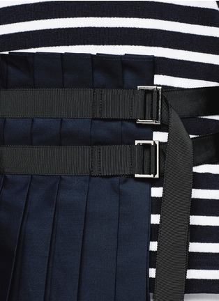Detail View - Click To Enlarge - SACAI - Pleat belt stripe knit T-shirt