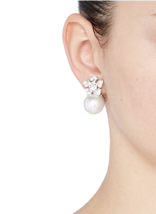 Figure View - Click To Enlarge - KENNETH JAY LANE - Glass pearl crystal pavé floral clip earrings