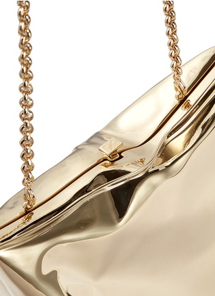 Detail View - Click To Enlarge - ANYA HINDMARCH - 'Crisp Packet II' brass chain clutch
