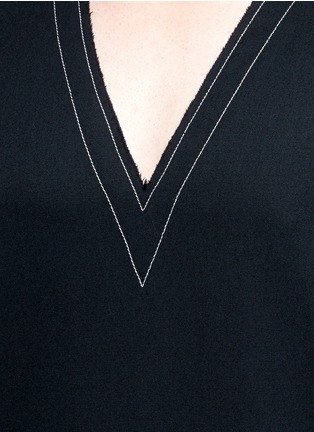 Detail View - Click To Enlarge - SULVAM - Side slit V-neck wool tunic shirt