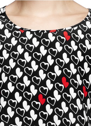 Detail View - Click To Enlarge - DIANE VON FURSTENBERG - 'Andressa' heart print silk top