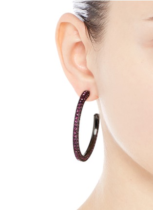 Figure View - Click To Enlarge - KENNETH JAY LANE - Glass crystal gunmetal plated hoop earrings