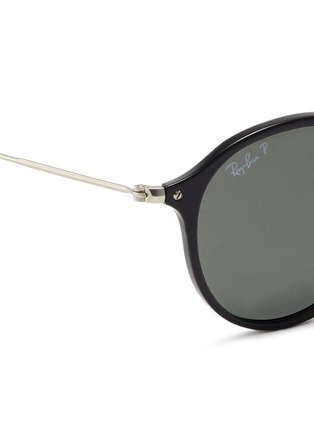 Detail View - Click To Enlarge - RAY-BAN - 'Round Fleck' matte temple acetate round polarised sunglasses