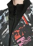 Detail View - Click To Enlarge - PREEN BY THORNTON BREGAZZI - 'Clifford' abstract print cotton bomber jacket