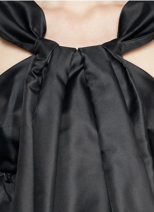 Detail View - Click To Enlarge - CARVEN - Gazar drape front dolly dress