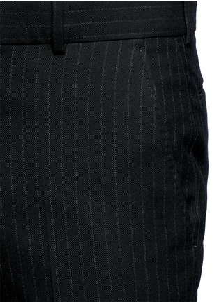 Detail View - Click To Enlarge - ALEXANDER MCQUEEN - Floral crest appliqué pinstripe pants