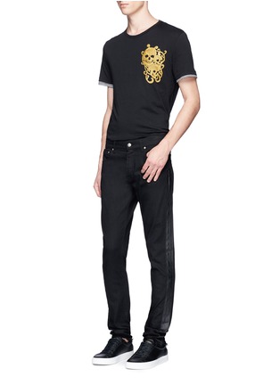 Figure View - Click To Enlarge - ALEXANDER MCQUEEN - Skull embroidered cotton T-shirt