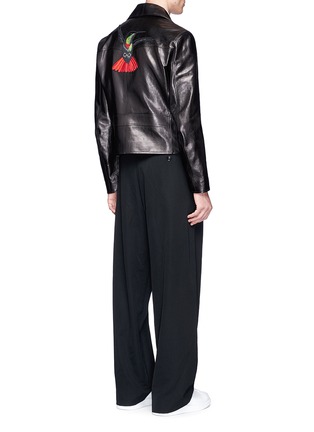 Figure View - Click To Enlarge - ALEXANDER MCQUEEN - Hummingbird embroidered patch leather jacket