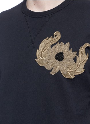 Detail View - Click To Enlarge - ALEXANDER MCQUEEN - Sunflower embroidered organic cotton sweatshirt