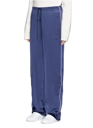 Front View - Click To Enlarge - CHLOÉ - Piped trim silk satin pyjama pants