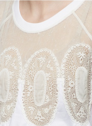 Detail View - Click To Enlarge - CHLOÉ - Geometric lace insert jersey T-shirt