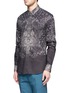 Front View - Click To Enlarge - ALEXANDER MCQUEEN - Snakeskin print cotton shirt
