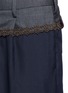 Detail View - Click To Enlarge - KOLOR - Contrast waist embroidered cropped pants