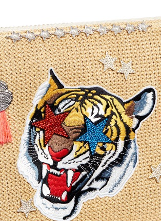 Detail View - Click To Enlarge - VENNA - 'Lovely' tiger embroidered zircon raffia clutch