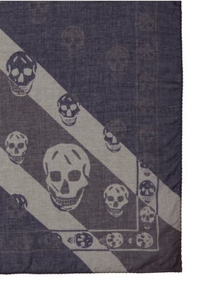 Detail View - Click To Enlarge - ALEXANDER MCQUEEN - Union Jack skull modal-silk scarf