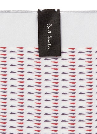 Detail View - Click To Enlarge - PAUL SMITH - Triangular print silk pocket square