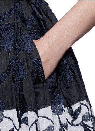Detail View - Click To Enlarge - MS MIN - Flower embroidery cotton toile skirt