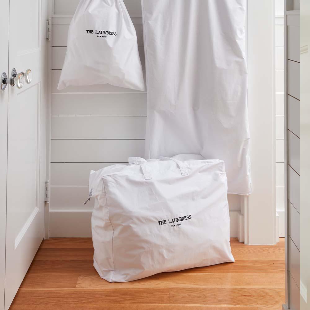 Protective Zipped Laundry Wash Bag - Clothes Doctor